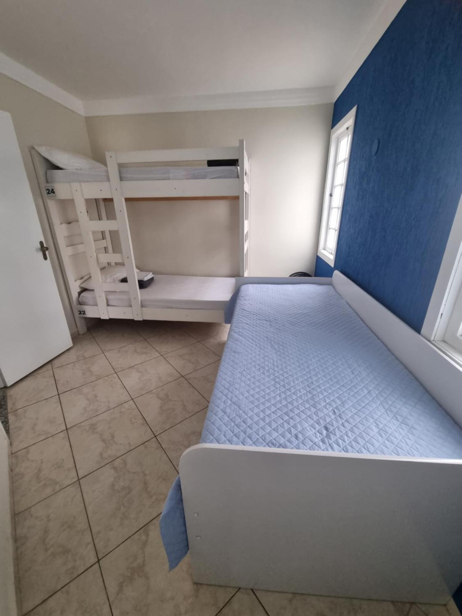 Zenit Hostel Da Cris Cabo Frio Luaran gambar