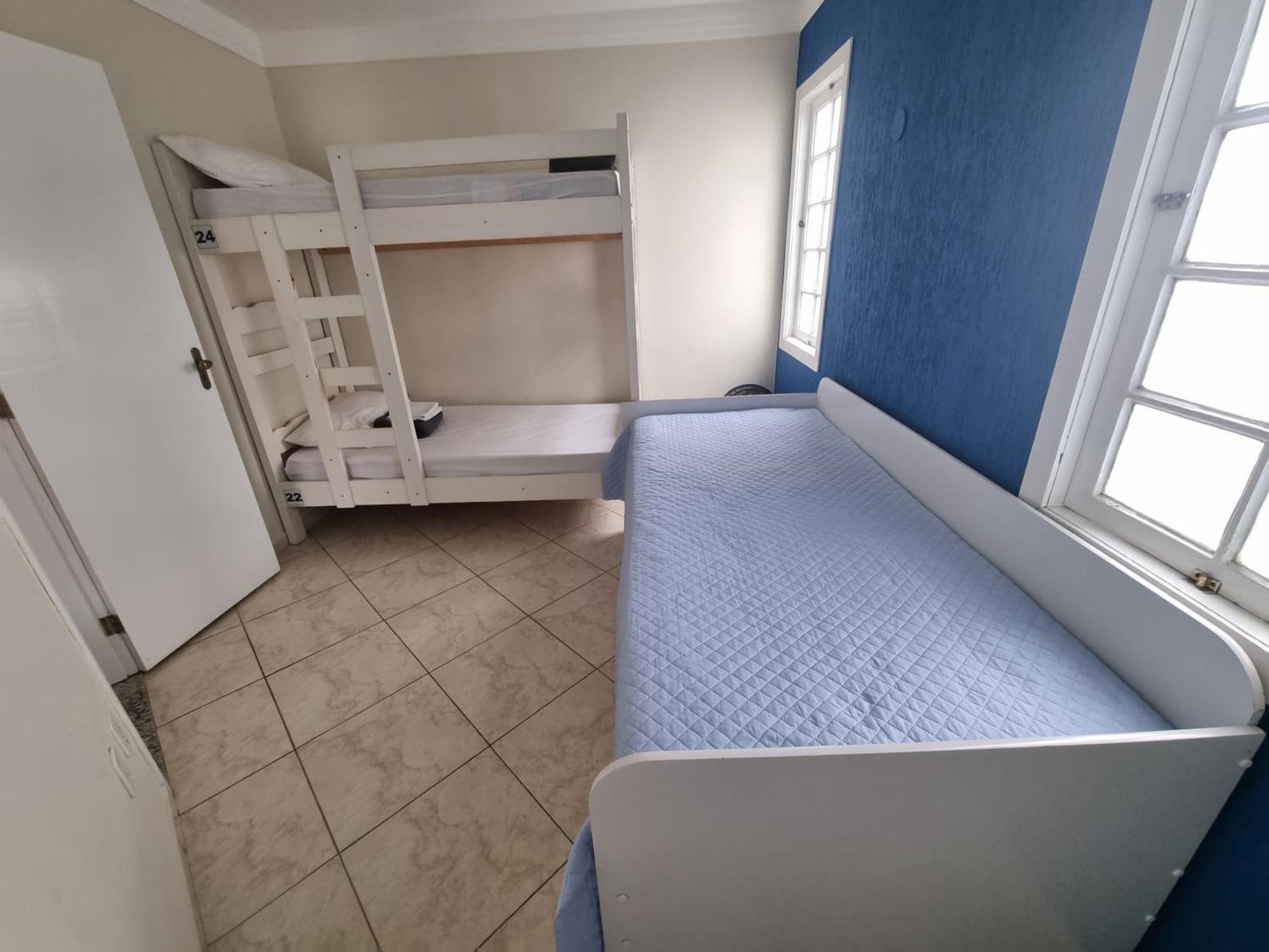 Zenit Hostel Da Cris Cabo Frio Luaran gambar